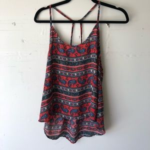 Super cute paisley tank 🍋🐝